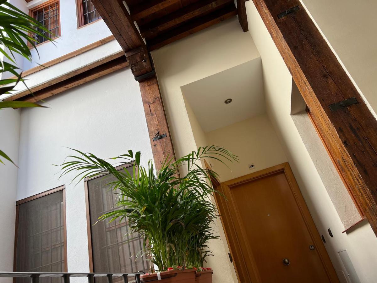 Amazing Apartment In Malaga Oldtown Calle Carreteria Free Wifi&Ac 외부 사진
